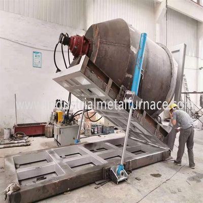 5000KG เตาหลอมอลูมิเนียมอุตสาหกรรมแบบหมุนด้วยแก๊สสำหรับการทำโลหะ
